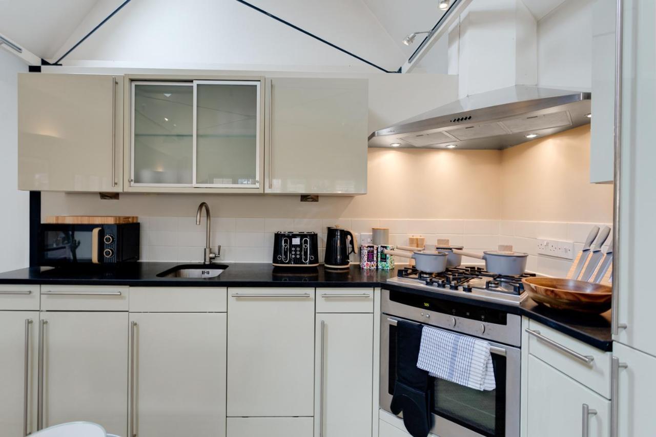 The Rafters - 2 Bedroom Apartment - Central Location - Vibrant Atmosphere Canterbury Exterior photo