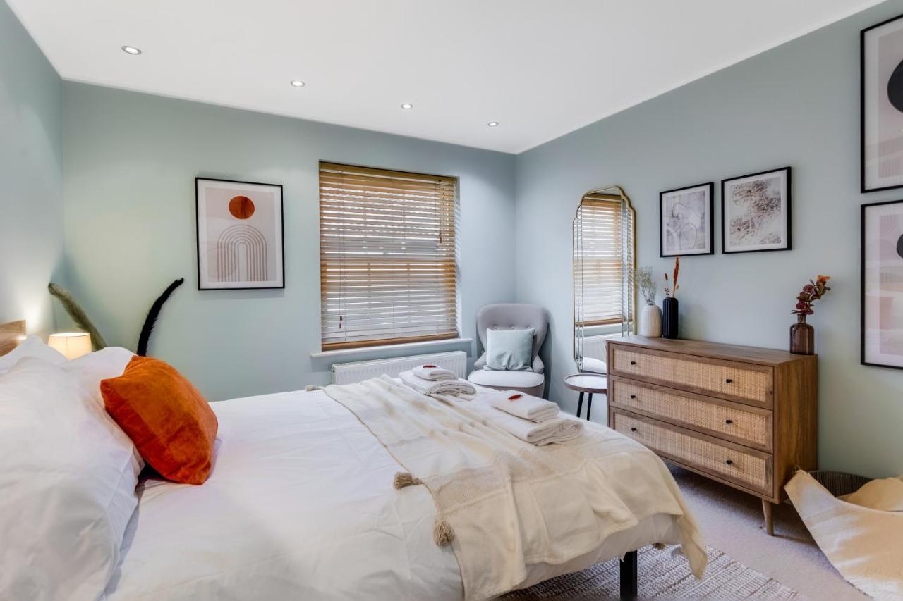 The Rafters - 2 Bedroom Apartment - Central Location - Vibrant Atmosphere Canterbury Exterior photo